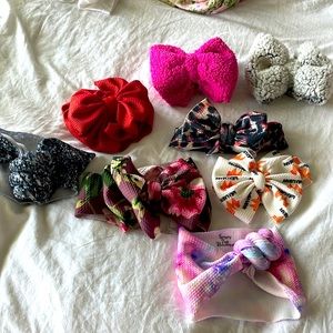 Lot of baby bows